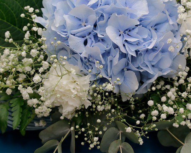 Букет квітів Туманний блиск