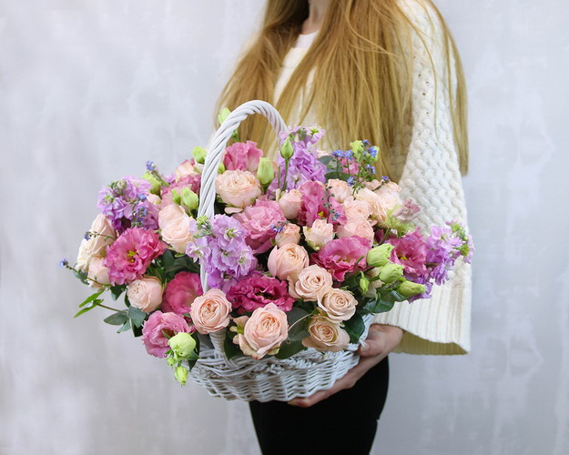 Кошик квітів Венеція