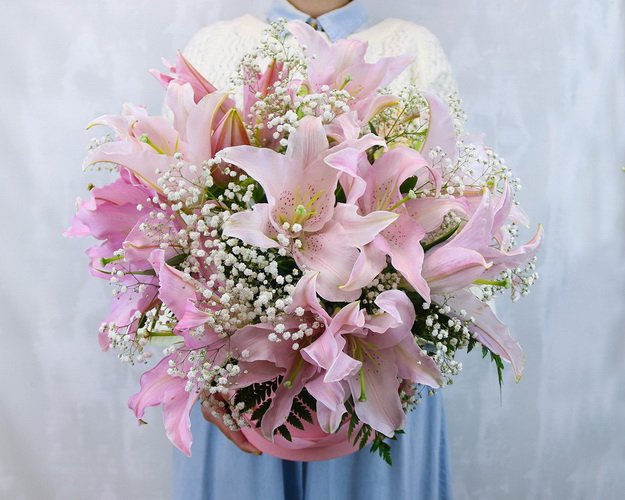 Букет у капелюшній коробці Ліловий