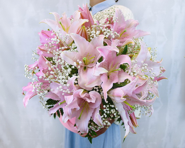 Букет у капелюшній коробці Ліловий