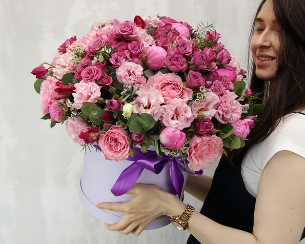 Букет у капелюшній коробці Бабл