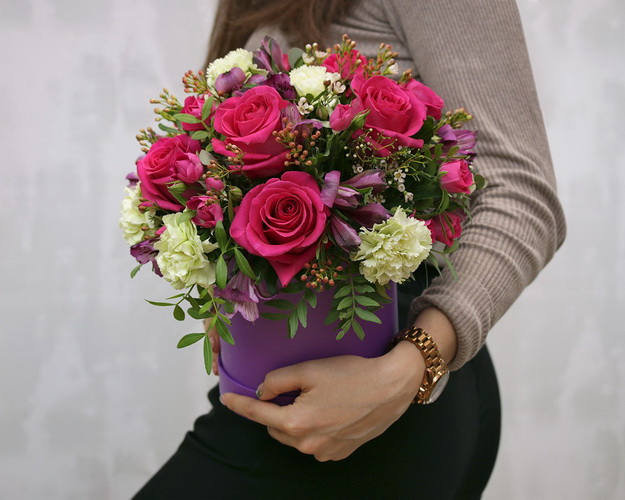 Букет в капелюшної коробки Олена