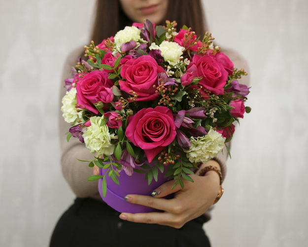 Букет в капелюшної коробки Олена