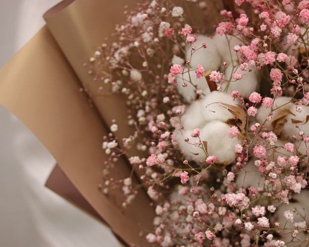 Букет із сухоцвітів Цукрова вата