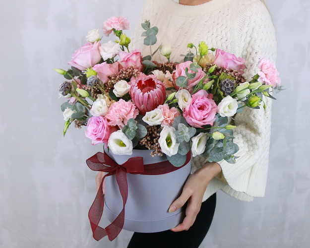 Квіти в коробці Незабутня зустріч