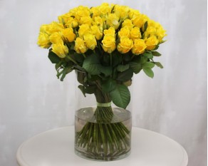 Троянда жовта від 60 см