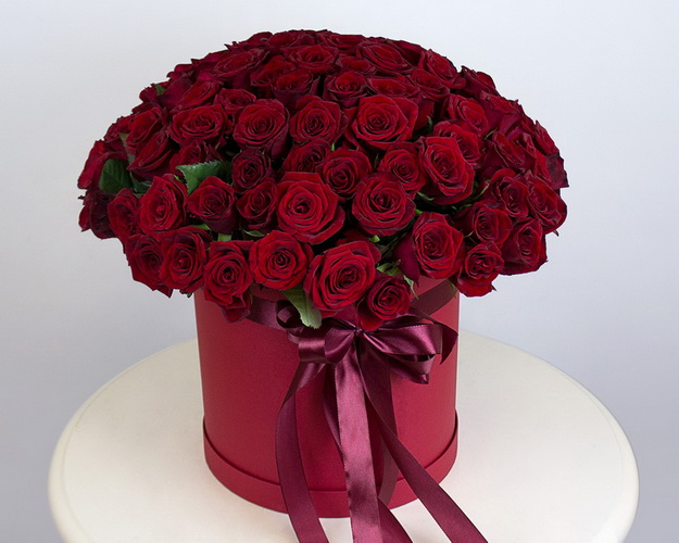 Букет у капелюшній коробці Порив кохання