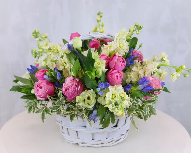 Кошик квітів Візантійські сади