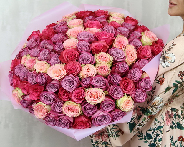 Букет із 101 троянди Розові мрії