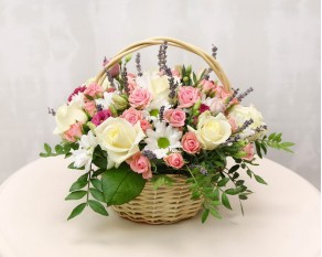 Кошик квітів Рожевий пунш