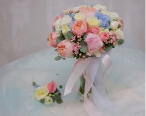 Букет нареченої Емілія