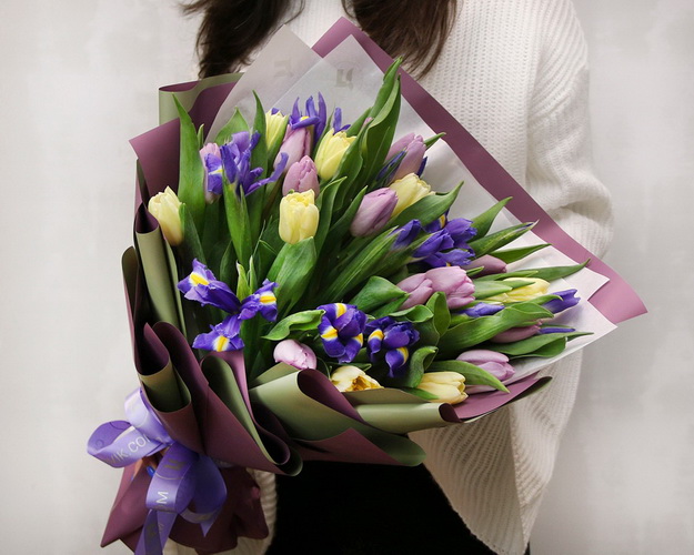 Букет квітів Очей чарівність