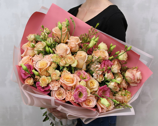 Букет квітів Ампір