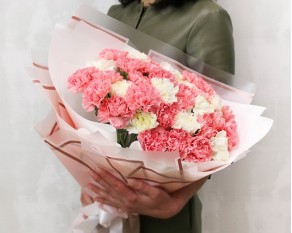 Букет гвоздик Розова хмарина