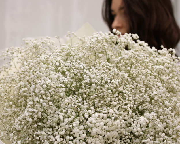 Букет з гіпсофіл Мерехтіння місяця