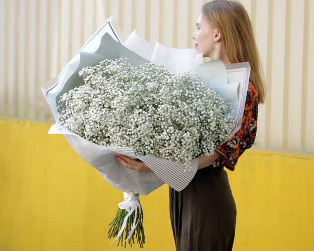 Букет з гіпсофіли Хмара кохання