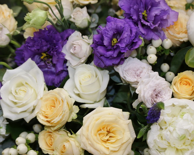 Кошик квітів Вихор почуттів