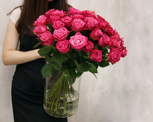 Троянда малинова 60 см.