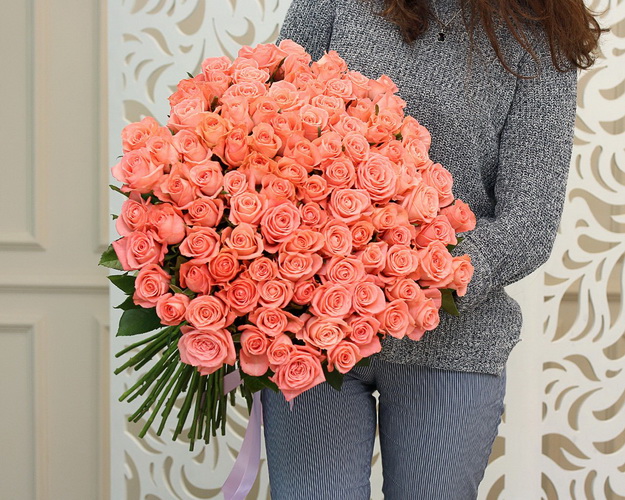 Букет із 101 троянди Каріна