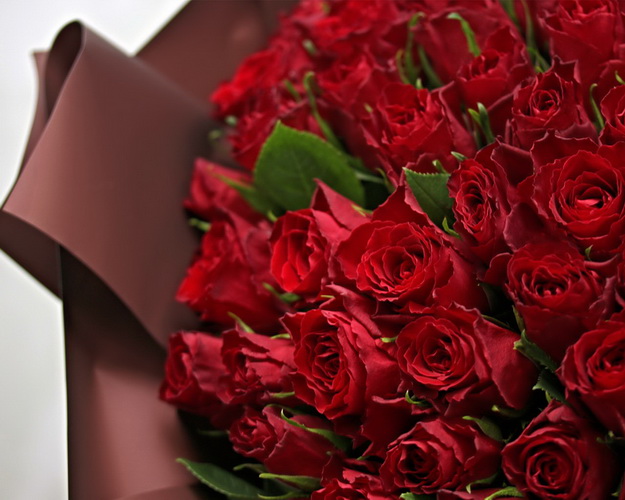 Букет із 101 троянди Родос
