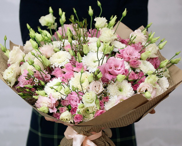 Букет квітів Скромна красуня