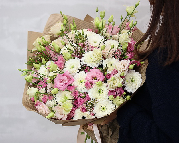 Букет квітів Скромна красуня