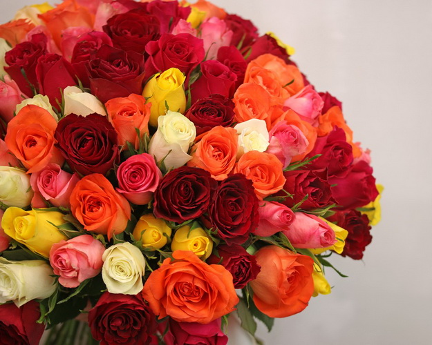 Букет із 101 троянди Цитрус