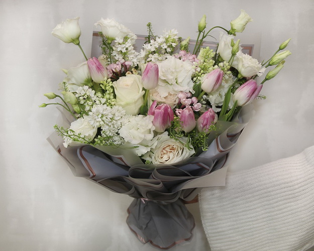 Букет квітів Зимовий ранок