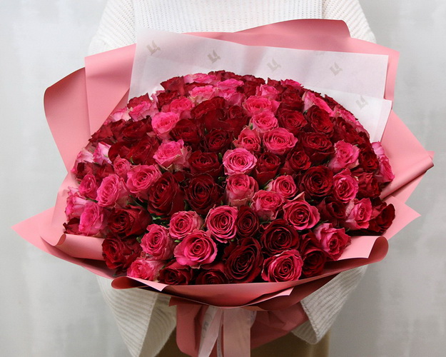 Букет із 101 троянди Кольори