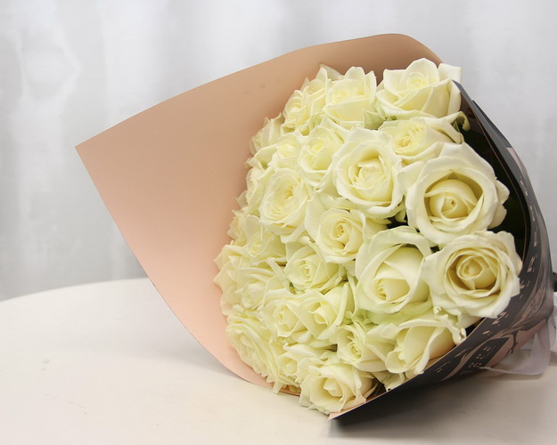 Букет троянд Аваландж