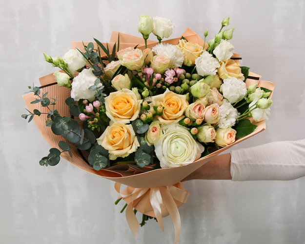 Букет квітів Теплий бриз
