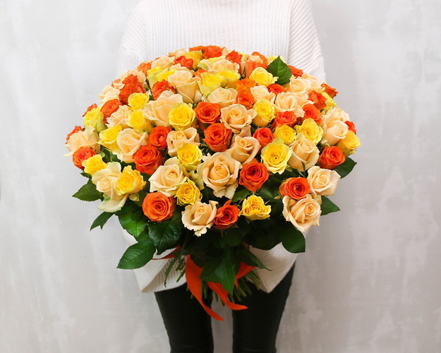 Букет із 101 троянди Полум'я