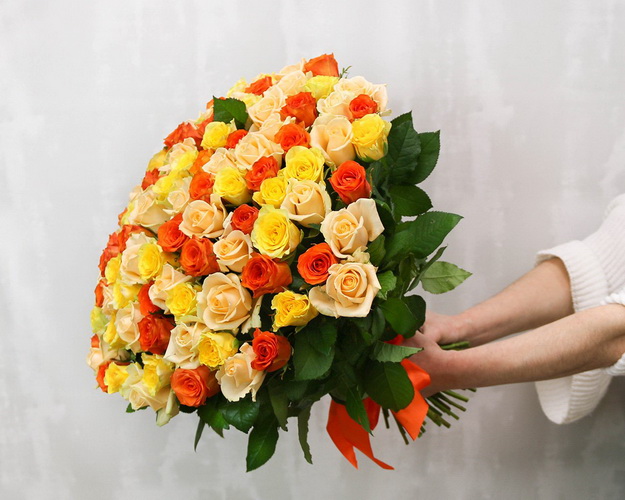 Букет із 101 троянди Полум'я