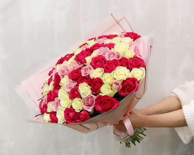 Букет зі 101 троянди Мрійливість