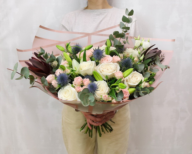 Букет квітів Акрополь кохання