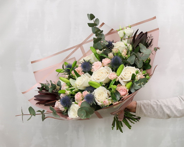 Букет квітів Акрополь кохання