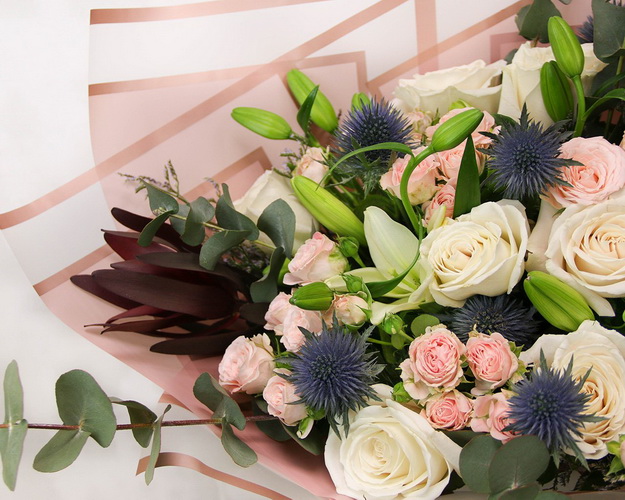 Букет квітів Акрополь кохання