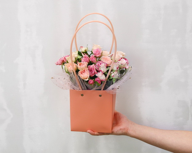 Квіти у кашпо Маленька леді