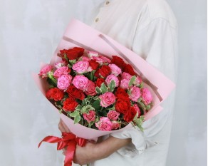 Букет квітів Реверанс